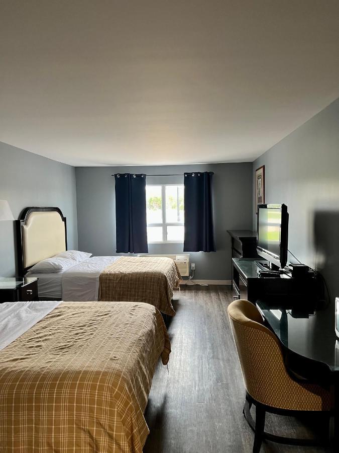 Hwy 17 Hotel Wawa Esterno foto